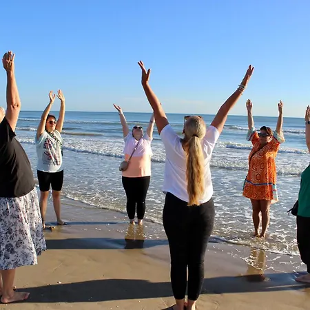 فندق Aura Living