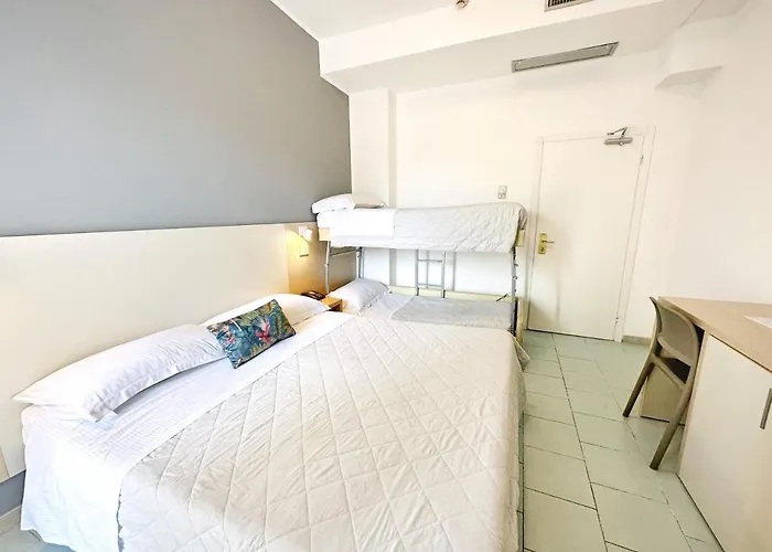 Aura Living Otel