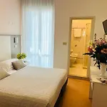 Aura Living Ξενοδοχείο