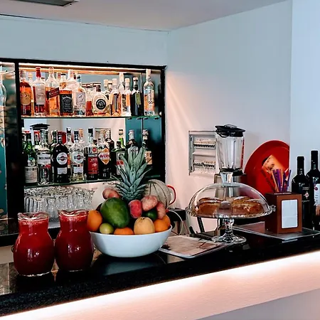 Aura Living Hotell