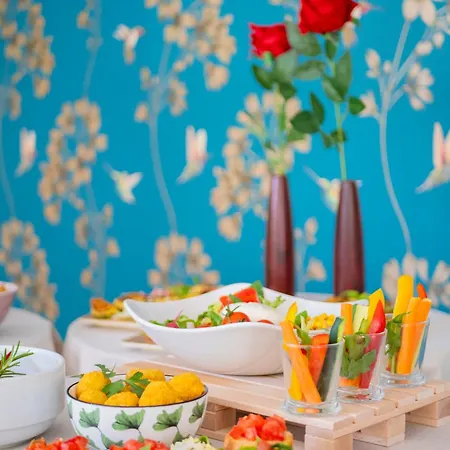 Aura Living ريميني