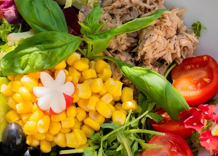 Aura Living Szálloda