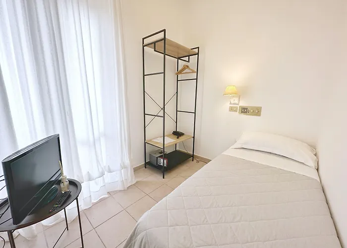 Aura Living מלון רימיני